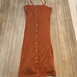 Chic Rust Button-Front Midi Dress